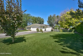 5175 Lyons Loop, Yakima, WA 98903