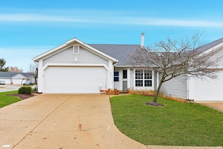 1805 Twin Oaks Ln, Lafayette, IN 47905