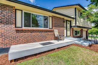 9519 W Maplewood Place, Littleton, CO 80123