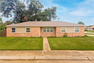 341 Catalpa Dr, La Place, LA 70068