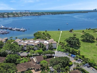 11473 Riverwood Place, North Palm Beach, FL 33408