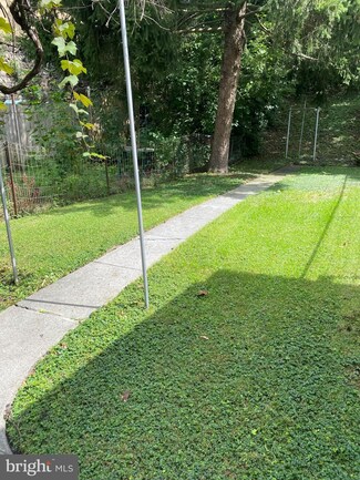 173 N 3rd St, Hamburg, PA 19526