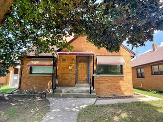 6352 W Medford Ave, Milwaukee, WI 53218