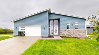 703 Charismatic Ln, Iowa City, IA 52240