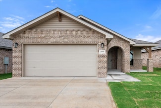 2909 Harvest Ave, Wolfforth, TX 79382