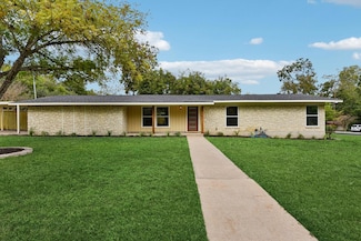 202 E Caddo St, Austin, TX 78753