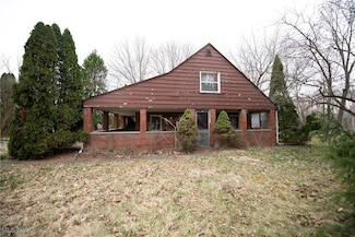 2978 Long Rd, Uniontown, OH 44685