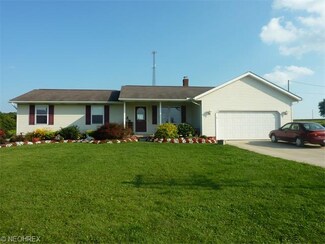 270 S Apple Creek Rd, Apple Creek, OH 44606