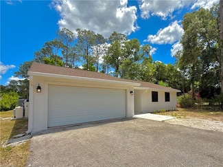 2120 21st St SW, Naples, FL 34117