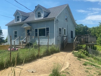 72 Henry Ln, Whitefield, ME 04353