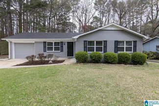 5257 Beacon Dr, Irondale, AL 35210