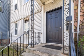 120 Warren St, Paterson, NJ 07524