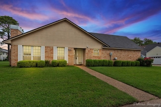 9518 Hackberry Dr, Shreveport, LA 71115