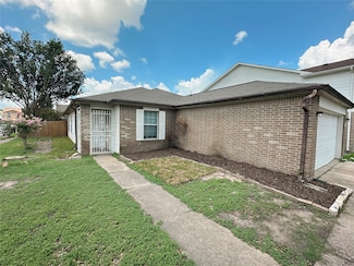 13426 Sanderford Ln, Houston, TX 77083