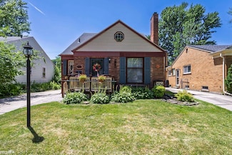 905 Maplegrove Ave, Royal Oak, MI 48067