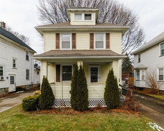 740 Parsells Ave, Rochester, NY 14609