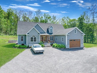 174 Grove School Rd, Catskill, NY 12414