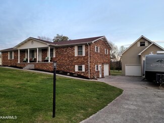 1103 Mildred Dr, Alcoa, TN 37701
