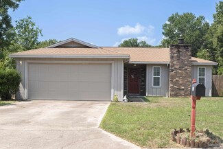 6532 Colonade Cir, Pensacola, FL 32506
