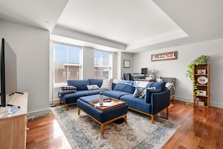 2 Battery Wharf Unit 2501, Boston, MA 02109