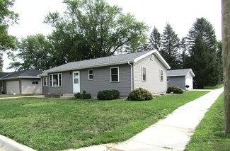 385 3rd St, Dawson, MN 56232