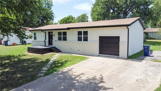 1702 N Inglewood St, Siloam Springs, AR 72761