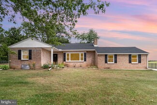 201 N Middlesex Rd, Carlisle, PA 17013