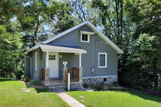 1419 2nd St, Natrona Heights, PA 15065