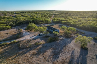 663 San Diego Rd, Tilden, TX 78072