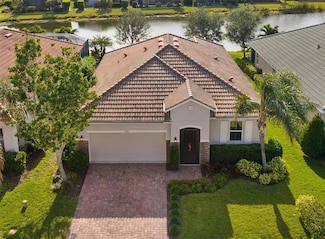 2049 Mesic Hammock Way, Venice, FL 34292