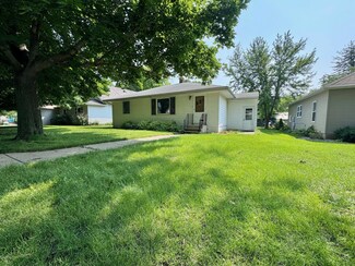 220 Maple St N, Balaton, MN 56115
