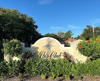 8225 Ibis Club Dr Unit 213, Naples, FL 34104