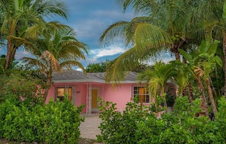 247 SE 3rd Ave, Delray Beach, FL 33483
