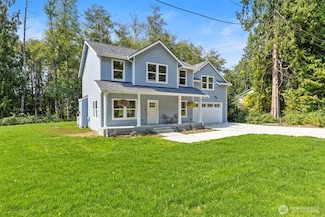 36671 Tamarack Dr NE, Hansville, WA 98340