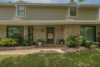 11412 Leaning Elm Rd, Oklahoma City, OK 73120