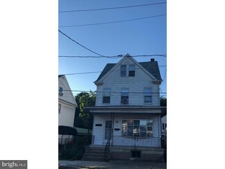 111 Thwing St, Saint Clair, PA 17970
