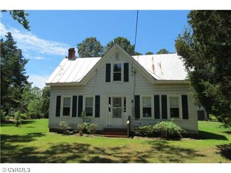 2442 Old Ferry Rd, Mathews, VA 23066