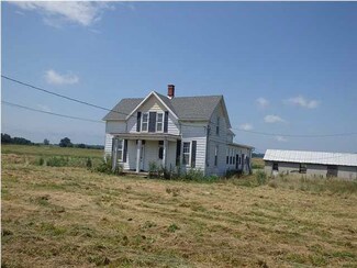 724 N Stierley Rd, Wadesville, IN 47638