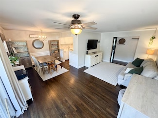 5 Church Ln Unit I, Valley Cottage, NY 10989