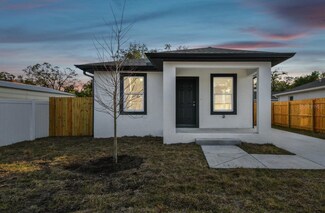 703 E Wood St, Tampa, FL 33604