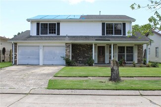 2216 Timbers Dr, Harvey, LA 70058