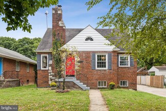 4013 Meade St NE, Washington, DC 20019