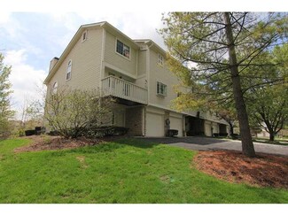 6831 Shore Island Dr, Indianapolis, IN 46220