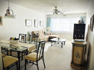 2200 Park Ln Unit 310, Hollywood, FL 33021