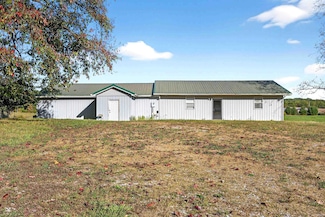 1465 Moto Cross Rd, Mitchell, IN 47446