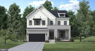 853 N Mckinley Rd, Arlington, VA 22205
