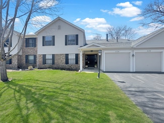 5124 Coventry Ln Unit 8C2, Gurnee, IL 60031