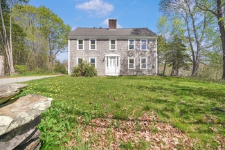 397 Locust St, Swansea, MA 02777