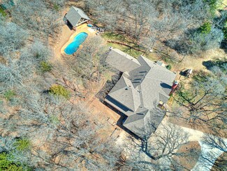 4500 Canaan Creek Rd, Edmond, OK 73034