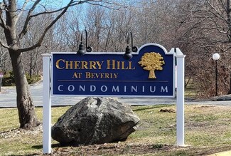 4 Duck Pond Rd Unit 205, Beverly, MA 01915